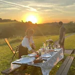 Hebergements Insolites Avec Piscine Au Coeur De La Nature Dans Un Domaine Familial * Lapenne