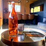 Hebergements Insolites Avec Piscine Au Coeur De La Nature Dans Un Domaine Familial 豪华帐篷