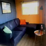 Hebergements Insolites Avec Piscine Au Coeur De La Nature Dans Un Domaine Familial 豪华帐篷